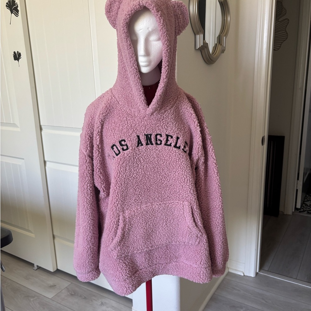 Chic Pink Fleece Hoodie with Bear Ears